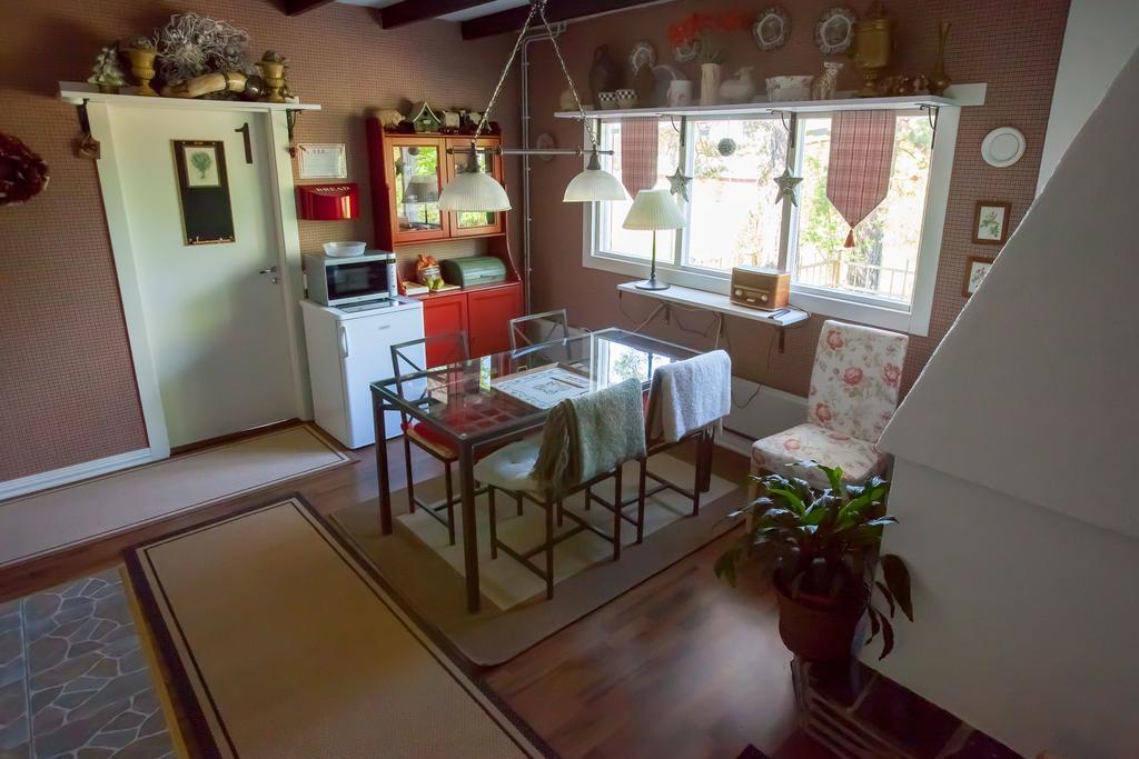 Box Bed & Breakfast Экстерьер фото