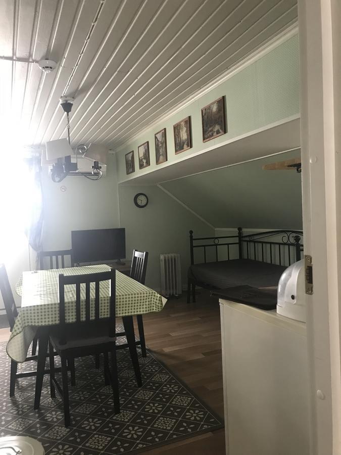 Box Bed & Breakfast Экстерьер фото